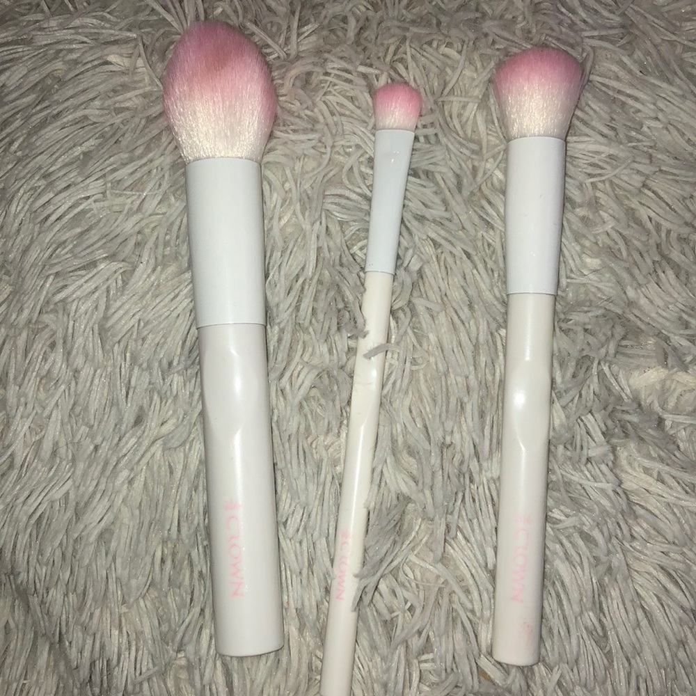 3 piece crown royal brush set! NWOT